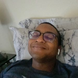 Meet your Posher, Christian